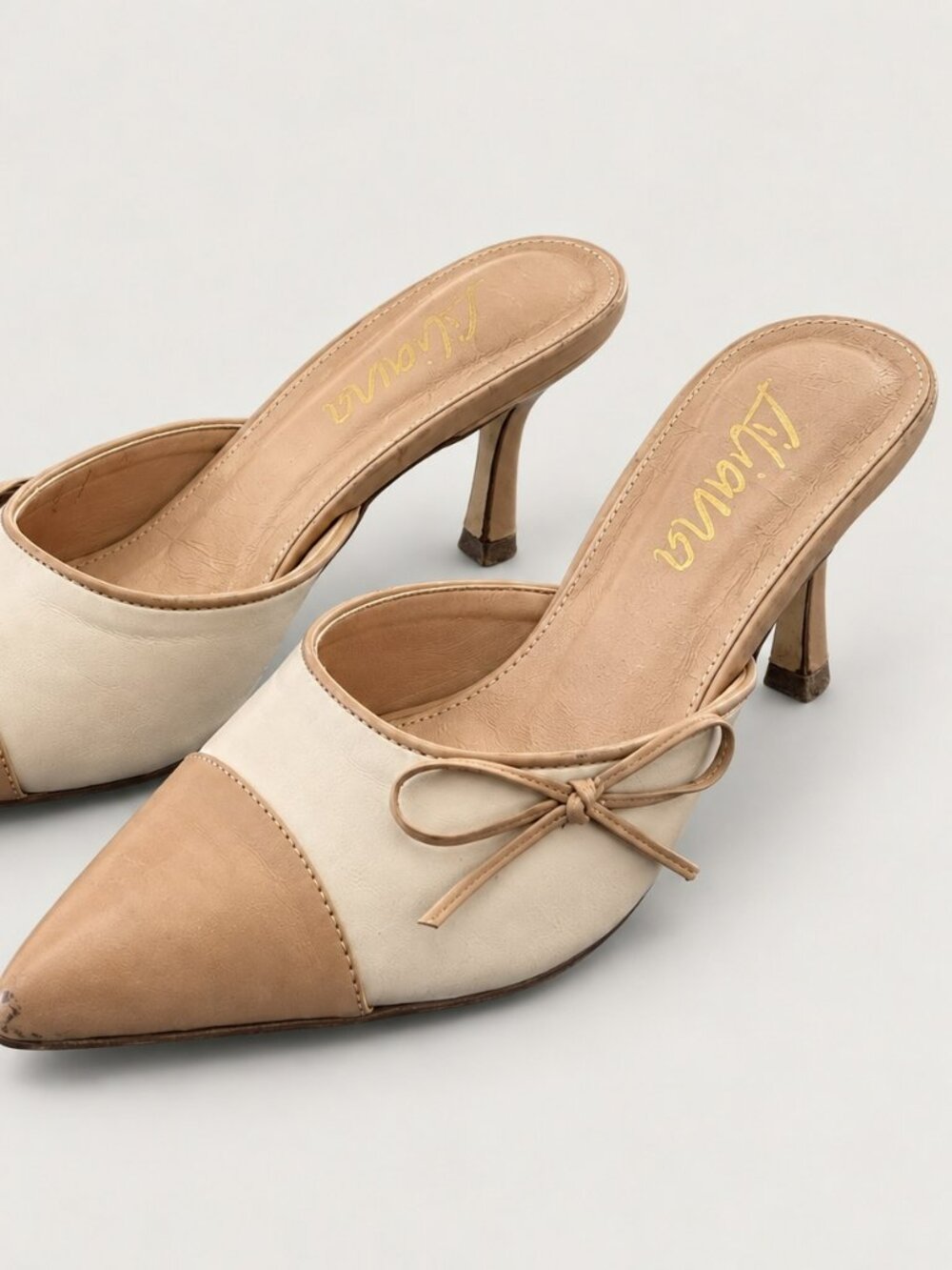 Liliana Nude Ivory Colorblock Bow Pointed Toe Heel Mules 6.5